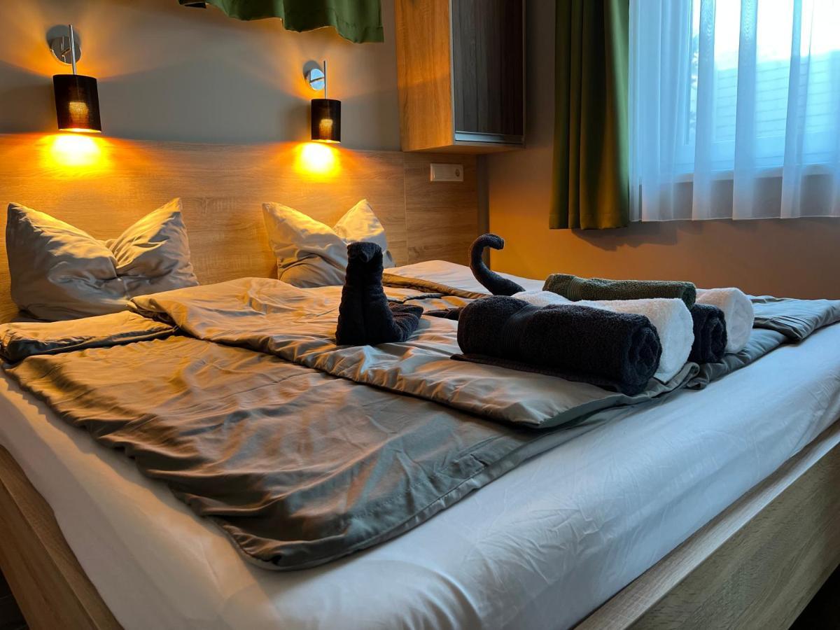 Th-Lux Apartman Hajdúszoboszló Εξωτερικό φωτογραφία