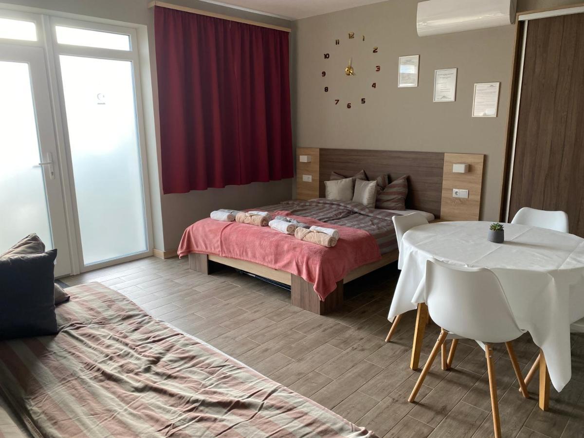 Th-Lux Apartman Hajdúszoboszló Εξωτερικό φωτογραφία
